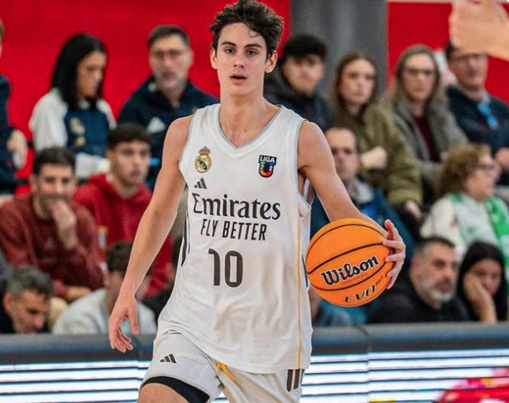Ömer Kutluay'dan Real Madrid'de Gövde Gösterisi!