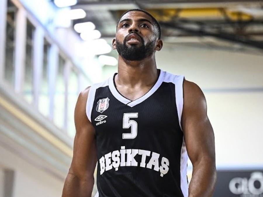 Beşiktaş'ta David DeJulius Hamlesi: Haklar Murcia'da, Skor Parkede