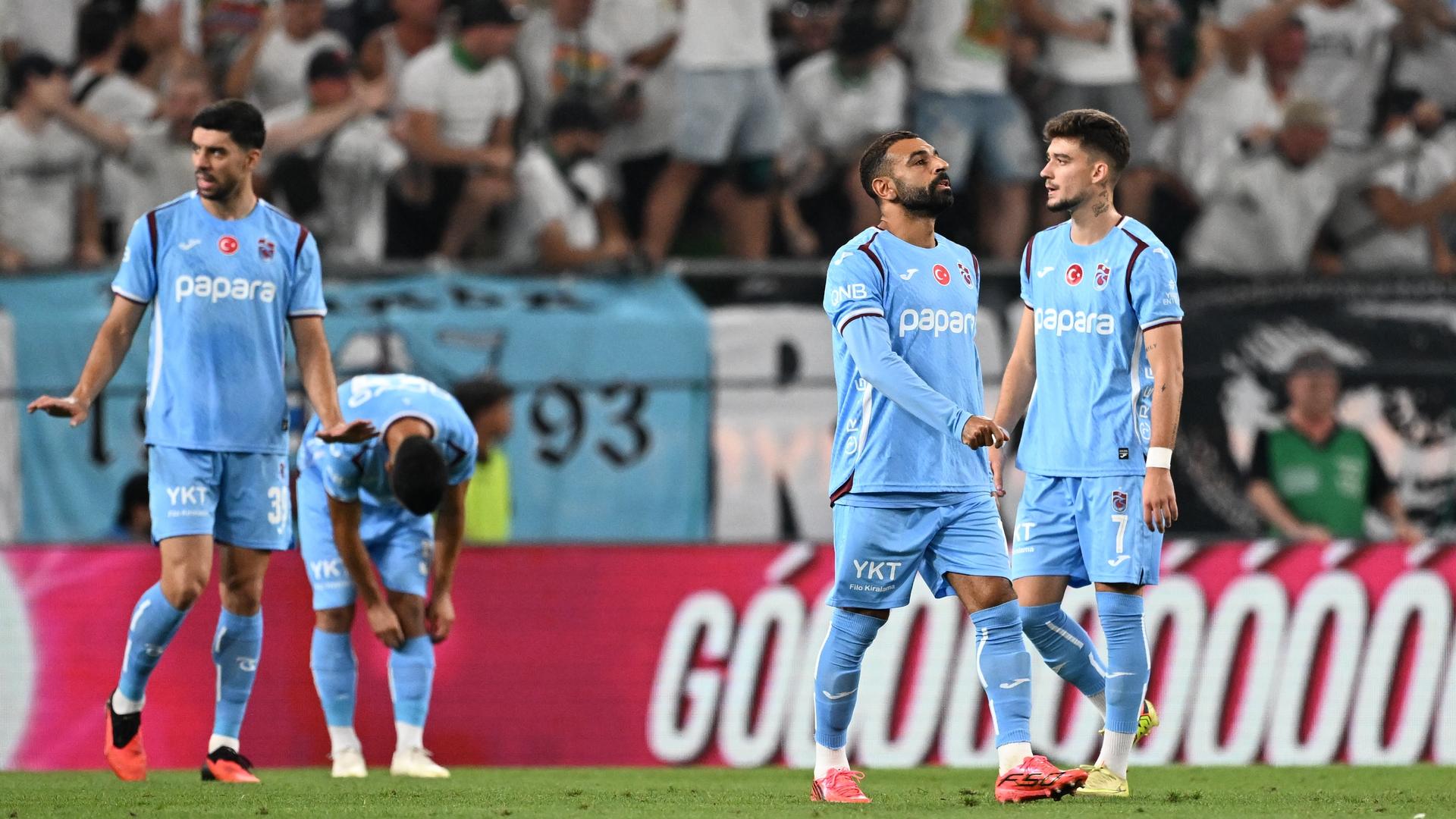 Trabzonspor’un Deplasman Çıkmazı: Şampiyonluk Yarışında Neden Fren Yaptı?