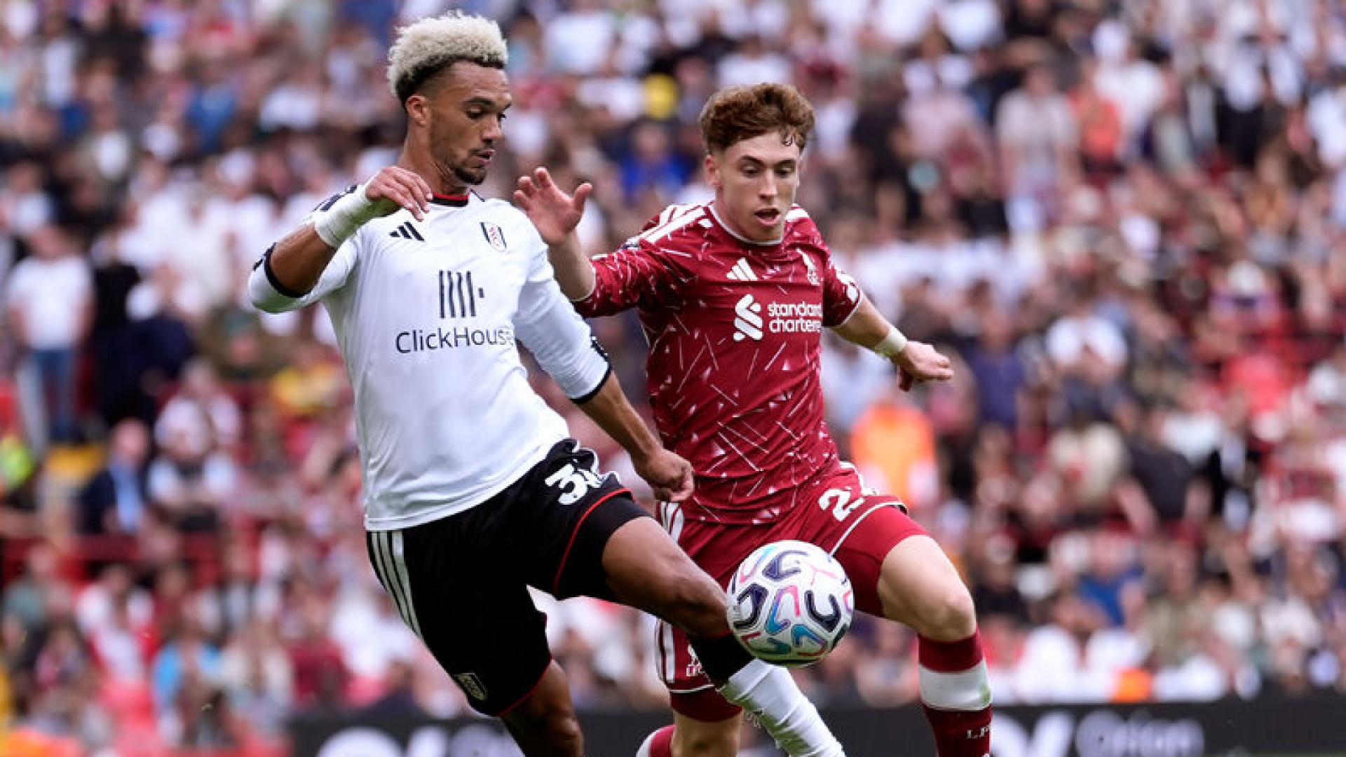 Liverpool'un Anfield Çıkmazı: Slot Döneminde Erken Kırılma mı, Geçici Kaza mı?