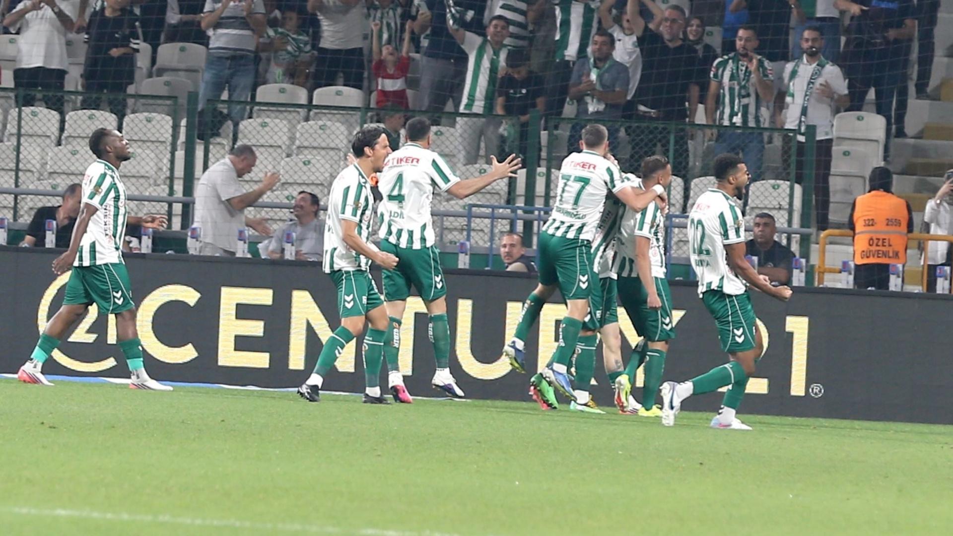 Trabzonspor İçin Çanlar Çalıyor: Konya Deplasmanında Taktiksel İflas ve Kayıp