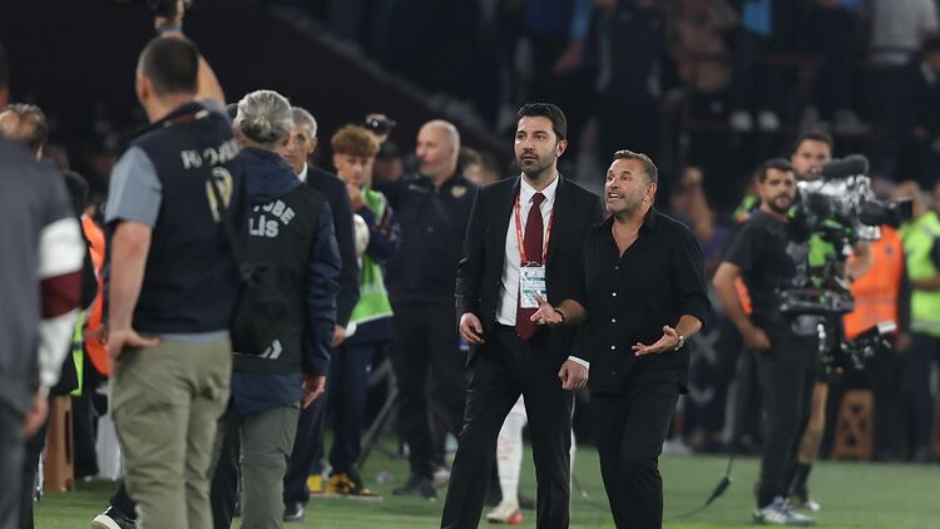 Galatasaray'da Alarm Zilleri: 60 Yıllık Savunma Faciasının Anatomisi