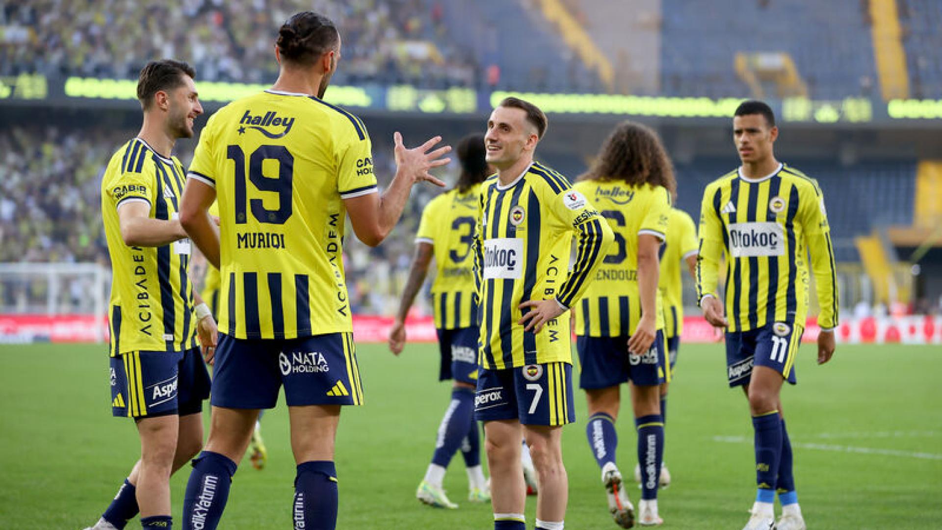 Fenerbahçe'nin Eyüpspor Galibiyeti: Taktiksel Bir Kusursuzluk Manifestosu