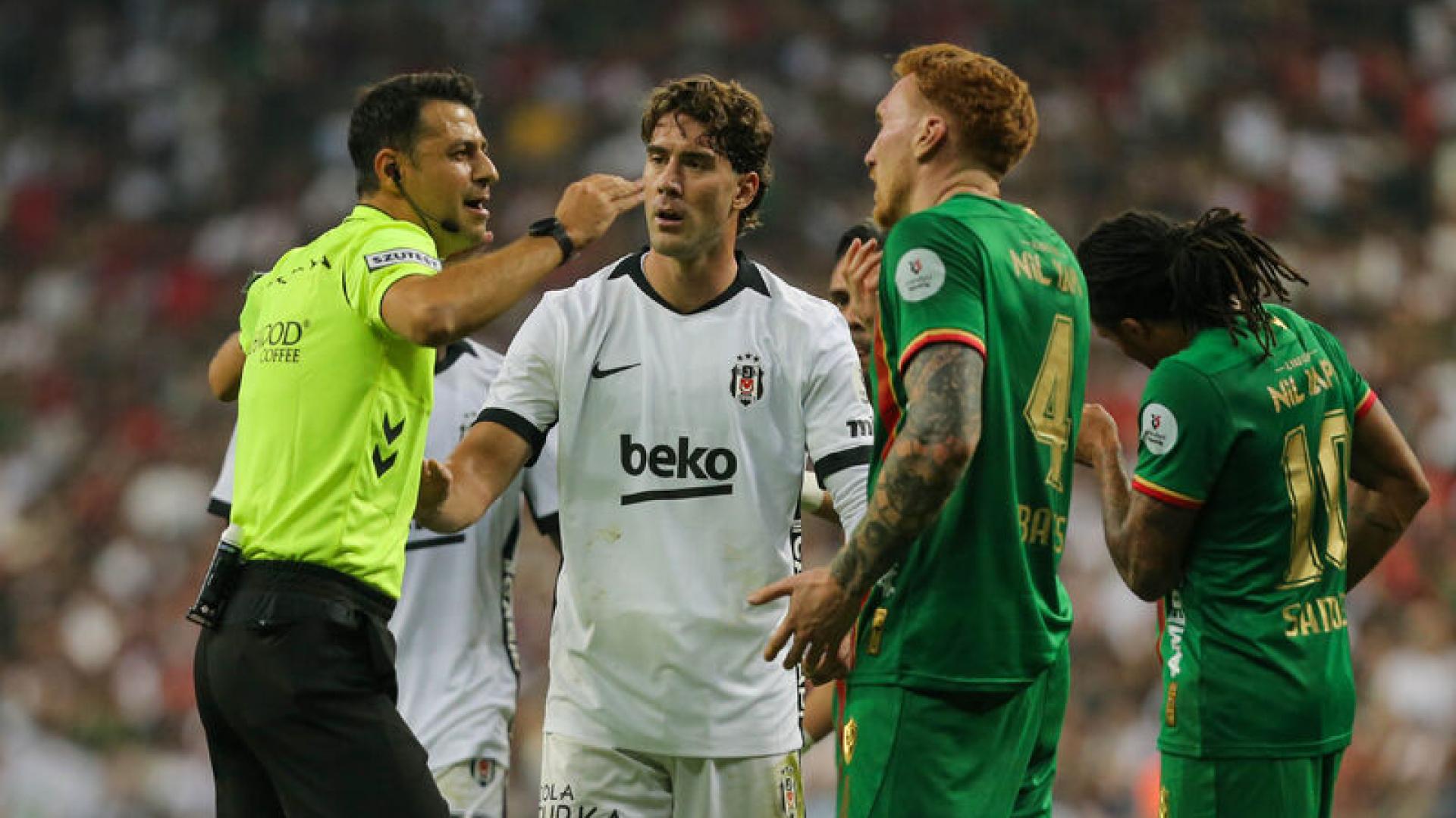 Amedspor - Beşiktaş: Vlahovic ve Bates Pozisyonu Üzerinden Hakemlik Paradoksu