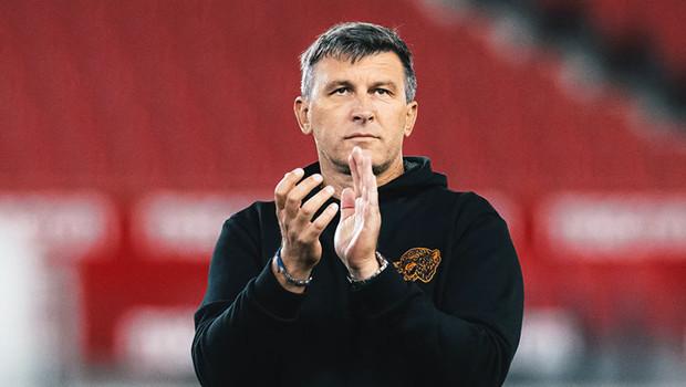 Hull City'de Jakirovic Dönemi: Milli Ara Korkusu ve Yeni Sezonun Şifreleri