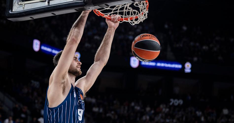 Georgios Papagiannis Dönüşü: Anadolu Efes’in Pota Altı Rotasyonunda Yeni Dönem