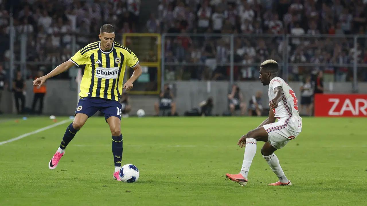 Mert Müldür'ün Menisküs Şoku: Fenerbahçe'de Savunma Rotasyonu Nasıl Şekillenecek?