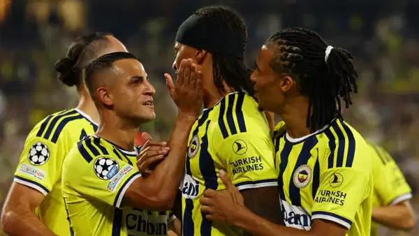 Bartuğ Elmaz'ın Roma Maçı Sonrası Taktiksel İtirafı ve Derinlemesine Analizi