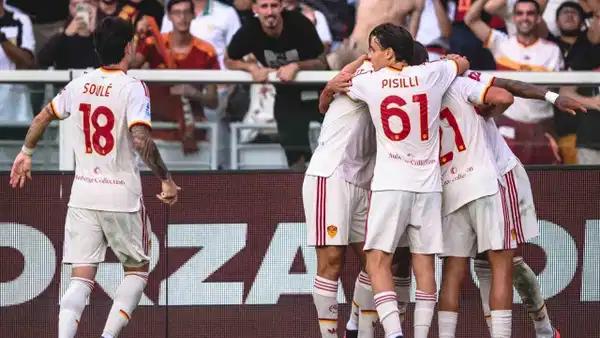 Roma'da Yeni Bir Çağ: De Rossi'nin Taktiksel Devrimi ve Serie A'da 4'te 4 Serisi