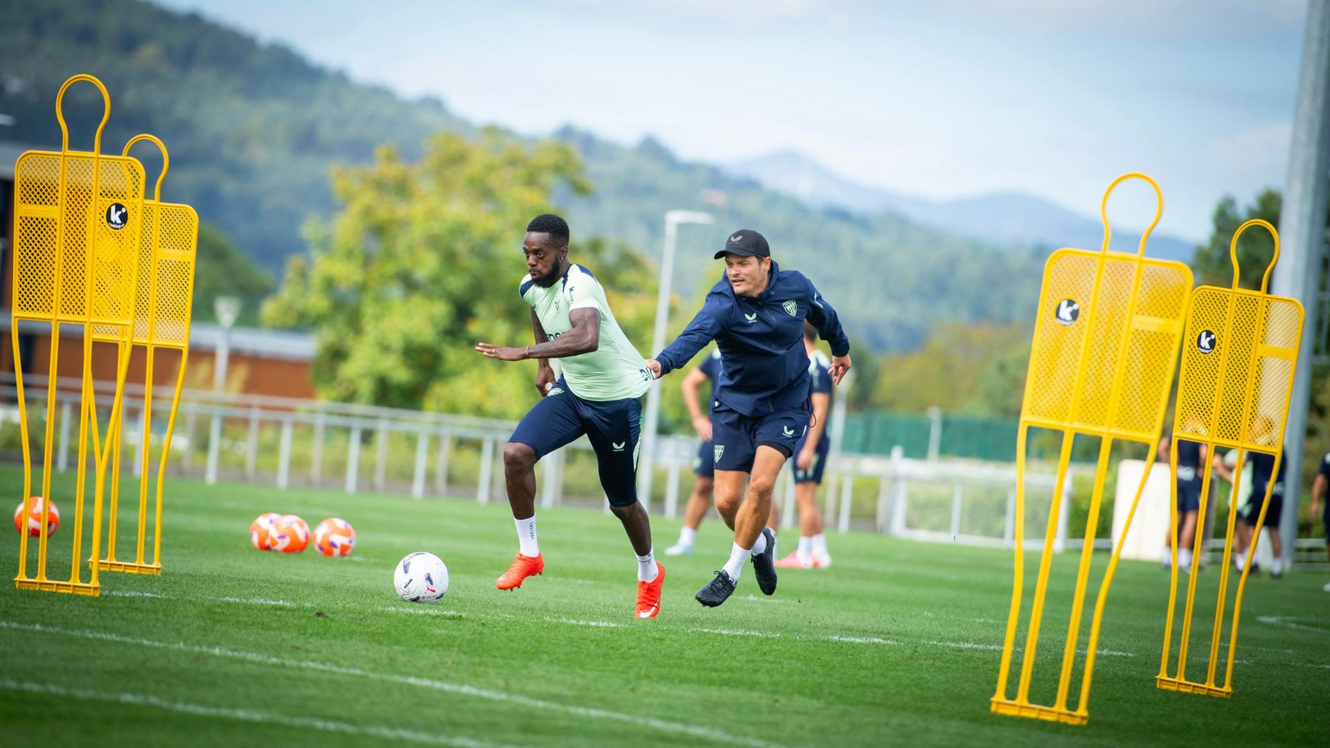 Iñaki Williams'ın Gana Kararı: Athletic Bilbao'ya Tam Odaklanma