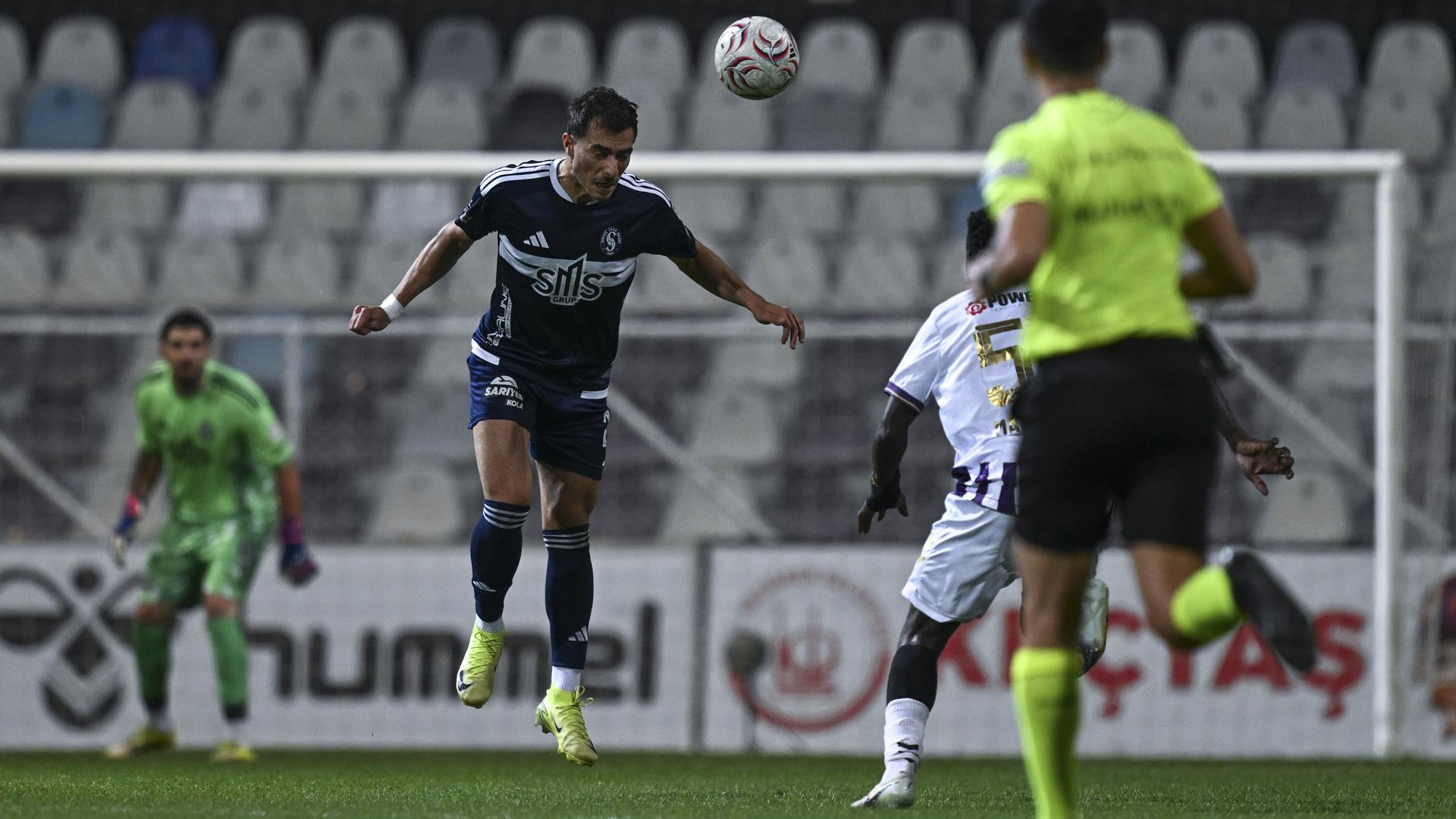 Trendyol 1. Lig'de Kritik Viraj: Sarıyer ve Bandırmaspor Rekabeti Başlıyor