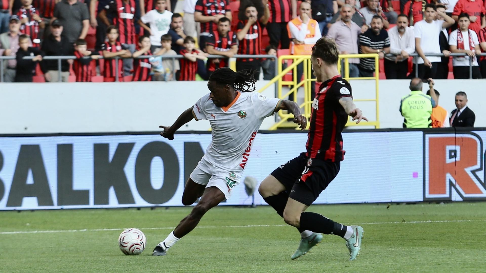 Çorum FK'nın Süper Lig Sınavı: Alanyaspor Mağlubiyeti Neyi İşaret Ediyor?