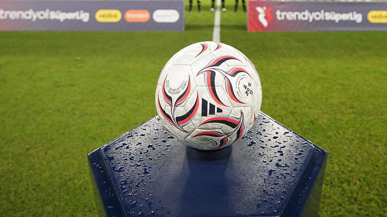 Süper Lig'de 7-16. Hafta Takvimi: Şampiyonluk Yarışında Kritik Virajlar
