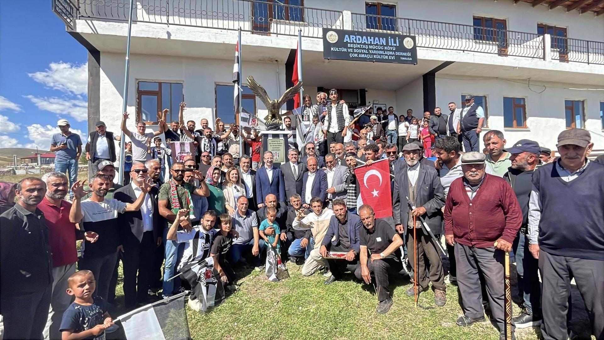 Ardahan'da Beşiktaş Coşkusu: Siyah-Beyaz Sevdanın Doğu'daki Zirvesi