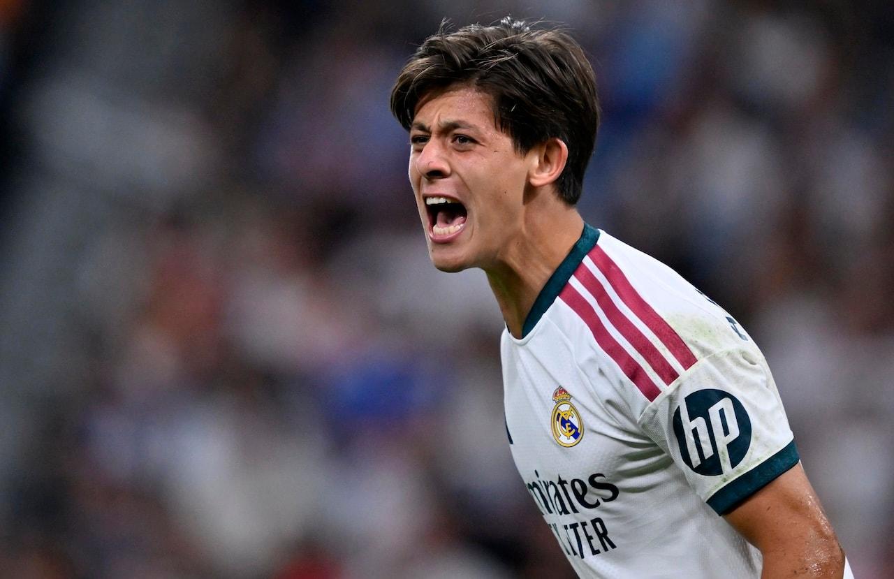 Arda Güler'in Real Madrid'deki Yükselişi: Duran Top Sihirbazlığı ve Taktiksel Rol