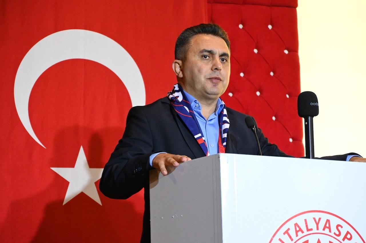 Antalyaspor'da Yeni Dönem: Kulübün Geleceğini Şekillendirecek Kritik İsim Belli Oldu