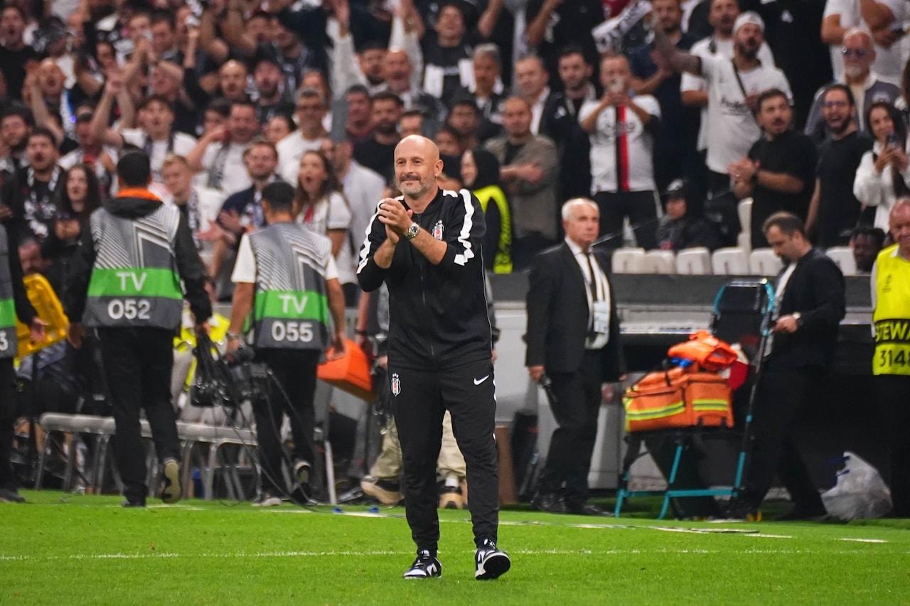 Beşiktaş'ta Vincenzo Italiano rüzgarı: Tribünlerden büyük destek ve övgü