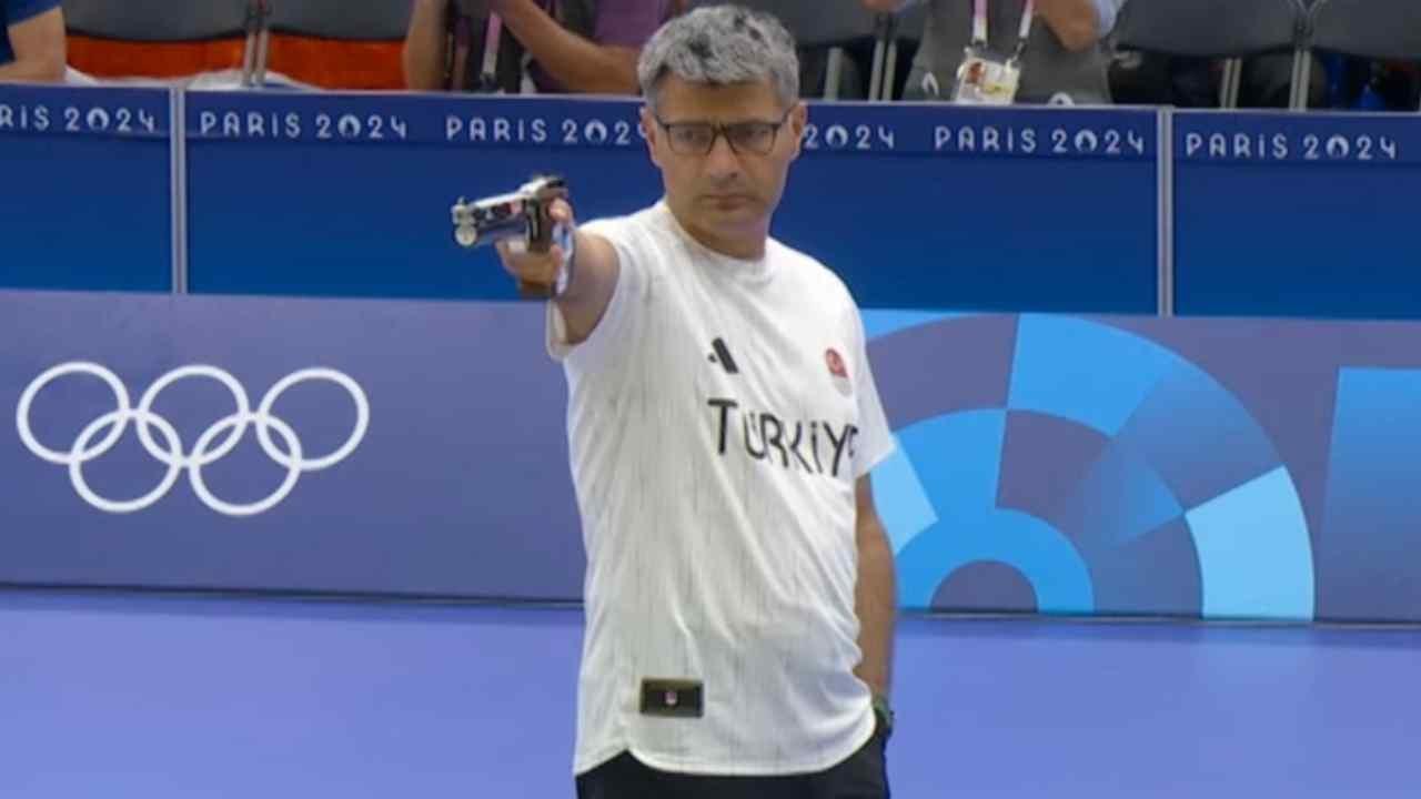 Paris 2024'ün İkonu Yusuf Dikeç'in Sürpriz Yeni Mesleği Açıklandı
