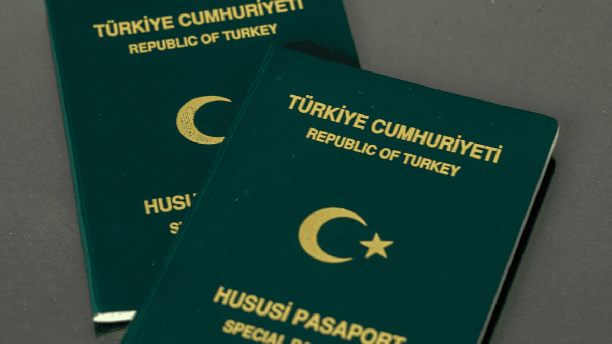 Spor Dünyasında Yeşil Pasaport Krizi: Profesyonel Futbolcuların Hak Arayışı