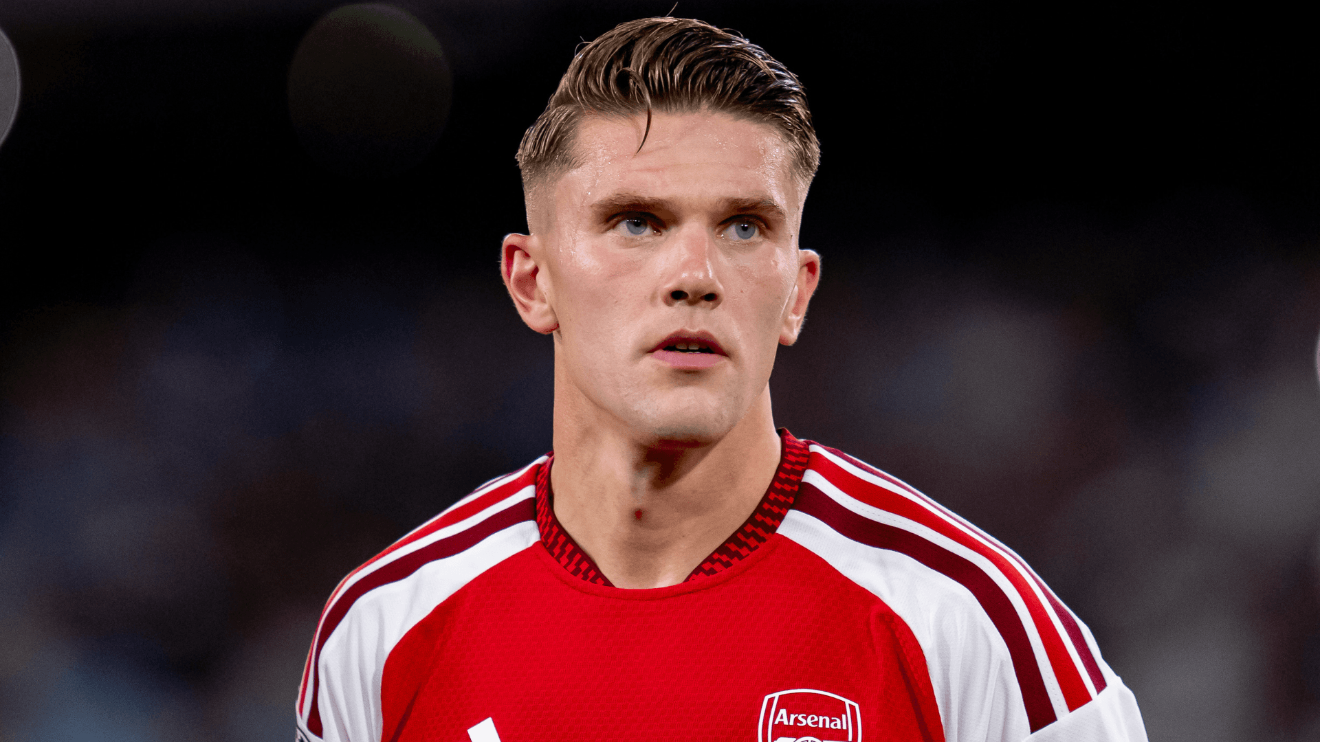 Viktor Gyökeres ve Arsenal'in EFL Cup Sınavı: Şampiyonluk İştahı mı, Rotasyon mu?
